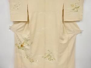 アンティーク　菊に松梅模様刺繍着物